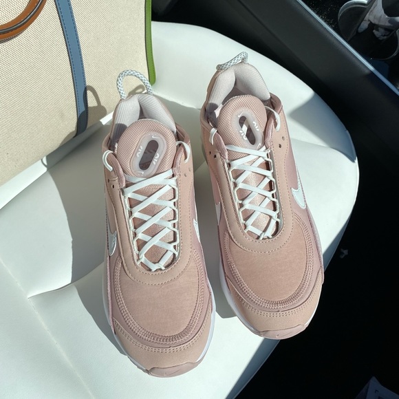 Nike Womens Air Max 2090 Pink Oxford Summit White - Picture 9 of 16